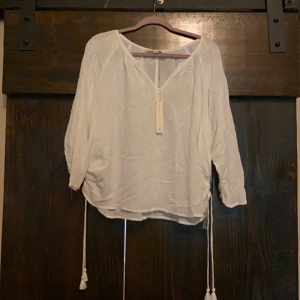 Love stitch eyelit top